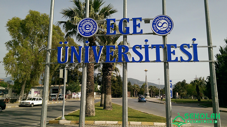 Universitas Ege 1